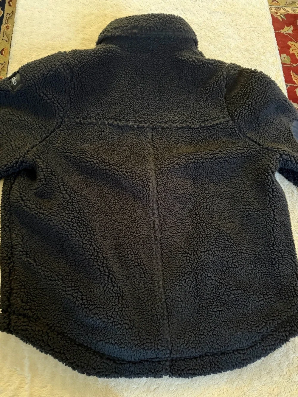 ALO Yoga Black Sherpa Quilted-Pocket Jacket